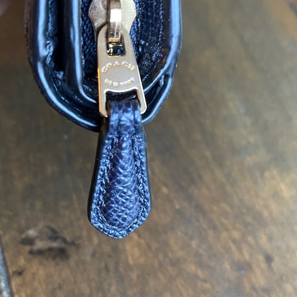 - Coach crossgrain corner zip medium zip wallet - Picture 6 of 7